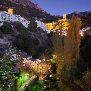 https://casa-rural-crisaln.es-andalucia.com